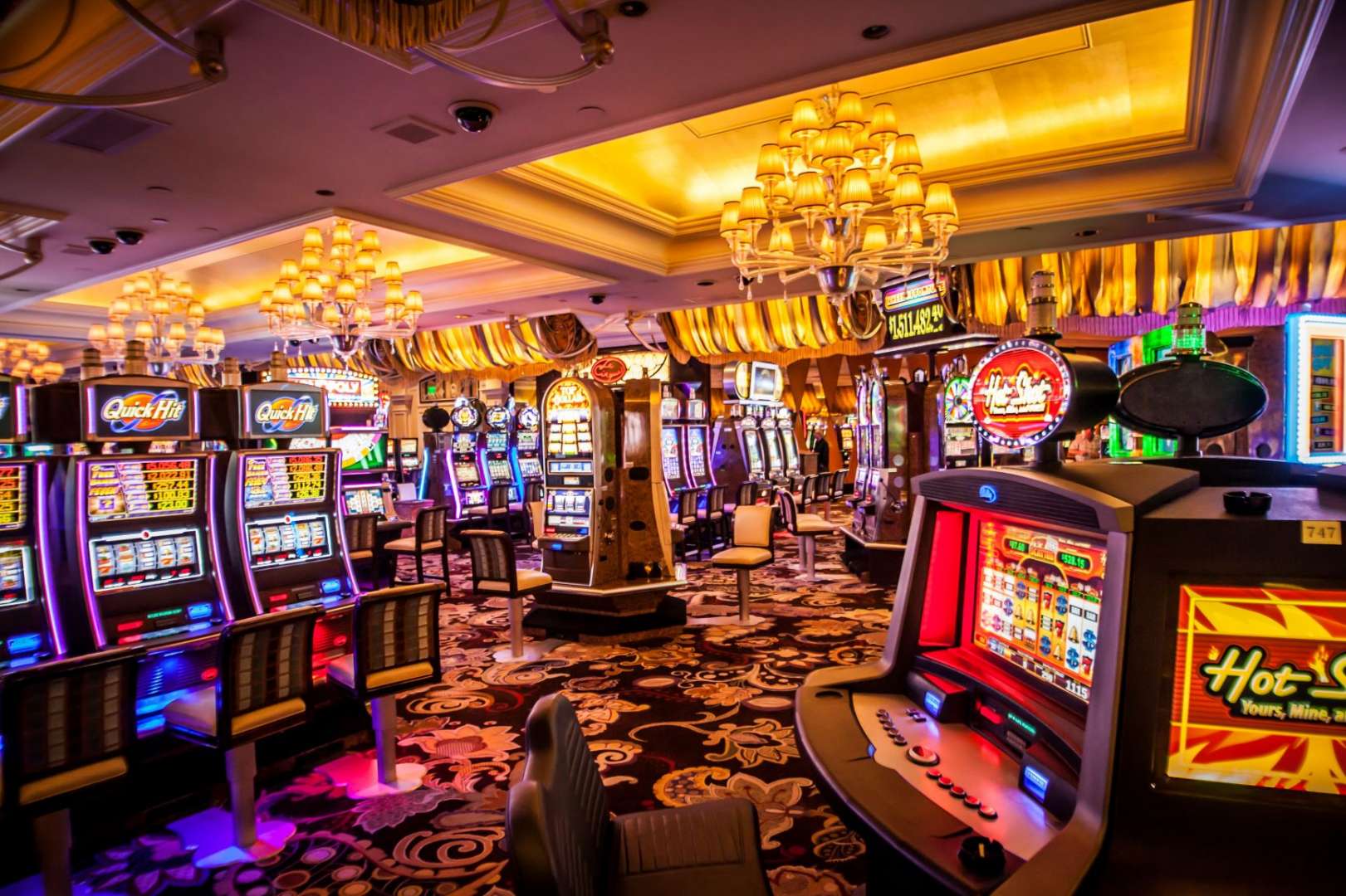 Slot Makinesi Psikolojisi: Kazananların Gizli Dilini Çözmek